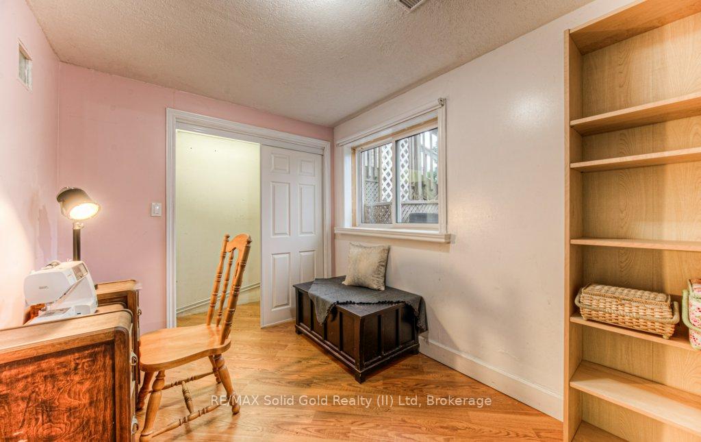 Photo 23 of 67 Wren Place, Kitchener — HOMEH