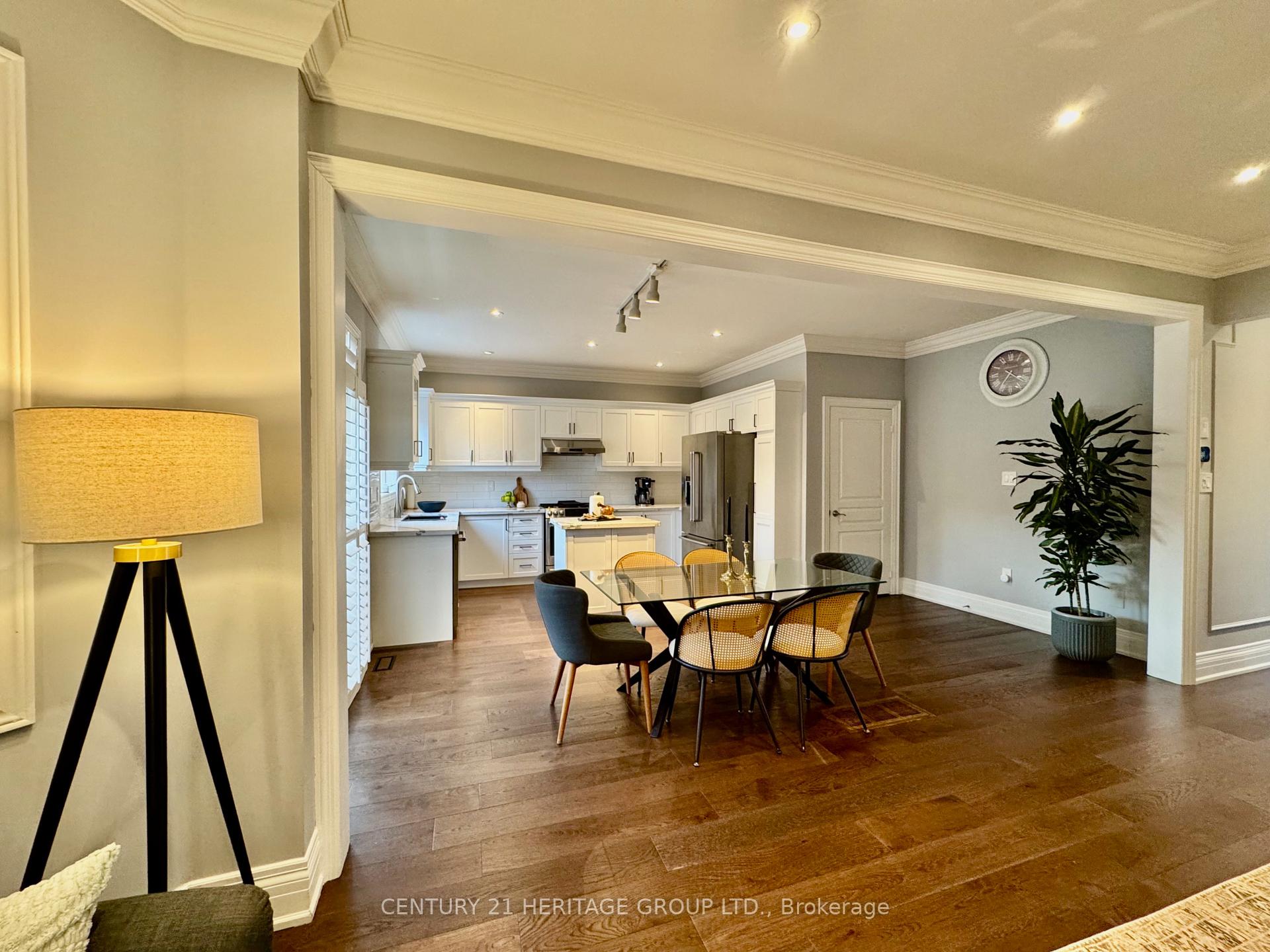 Photo 16 of 12 Fieldside Street, Markham, Box Grove — HOMEH