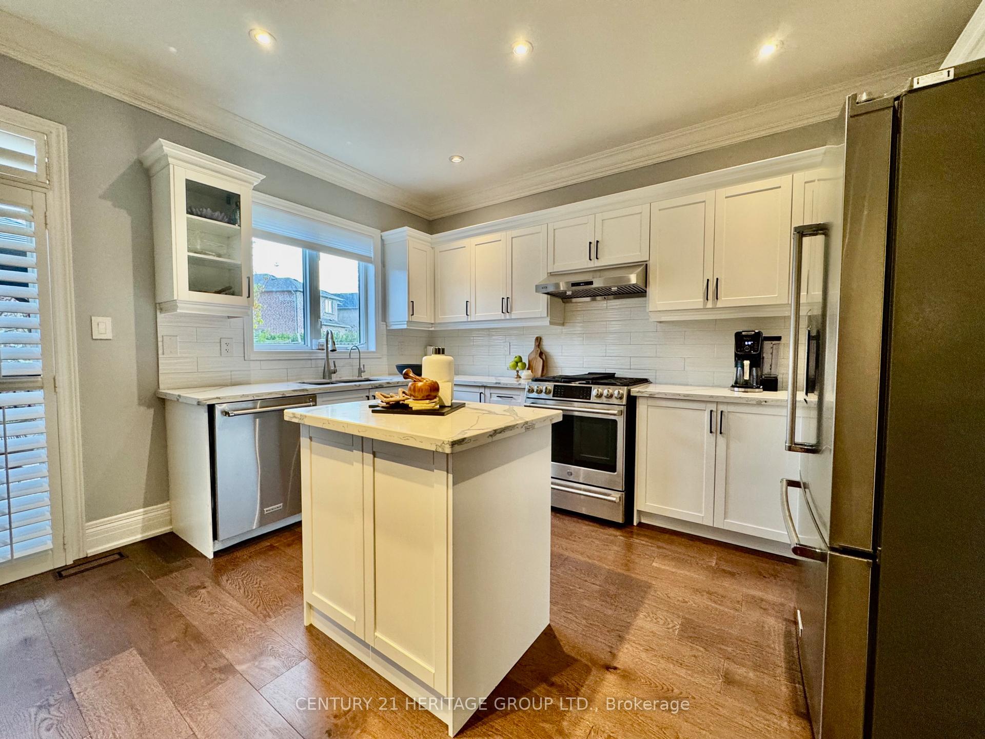 Photo 18 of 12 Fieldside Street, Markham, Box Grove — HOMEH
