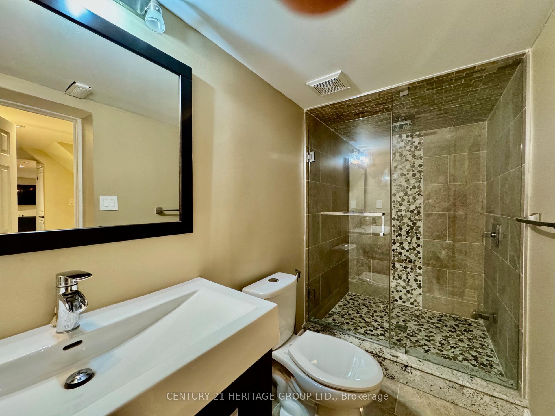 Photo 39 of 12 Fieldside Street, Markham, Box Grove — HOMEH