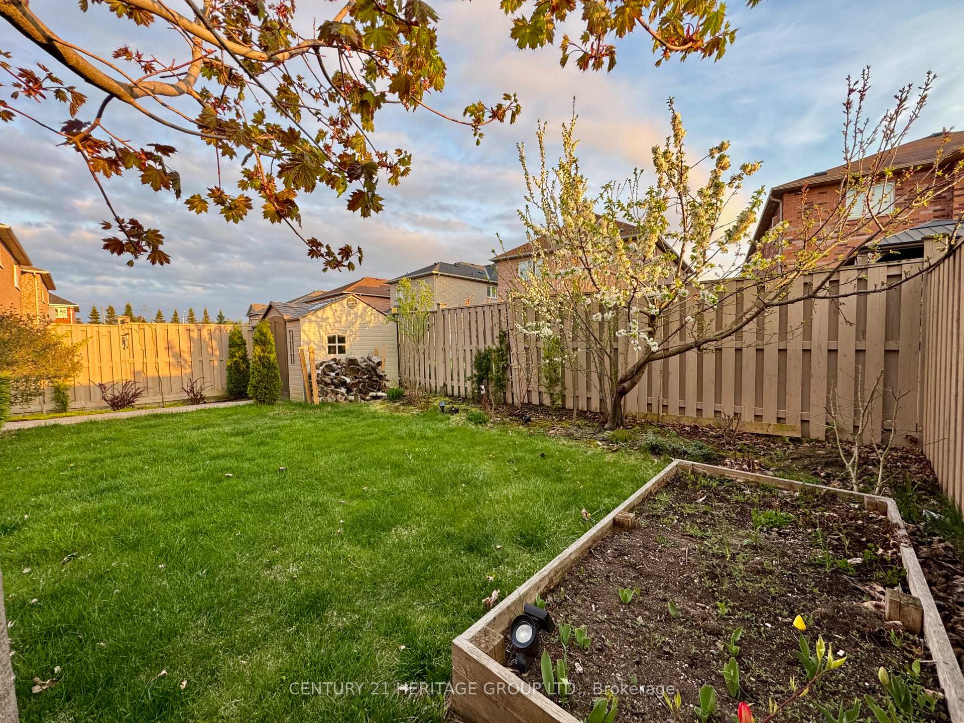 Photo 44 of 12 Fieldside Street, Markham, Box Grove — HOMEH