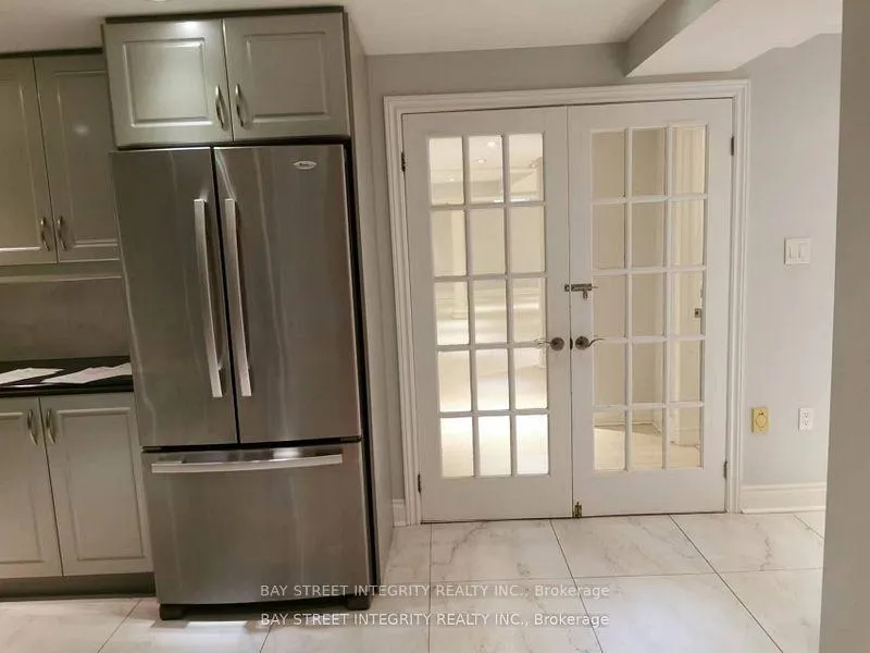 Photo 7 of 2 Lonsdale Court, Markham, Unionville — HOMEH