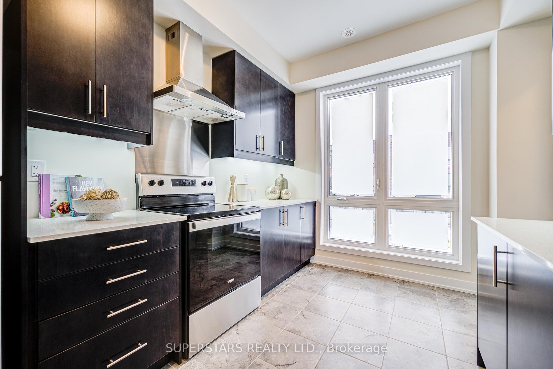 Photo 8 of 100 Stauffer Crescent, Markham, Cornell — HOMEH