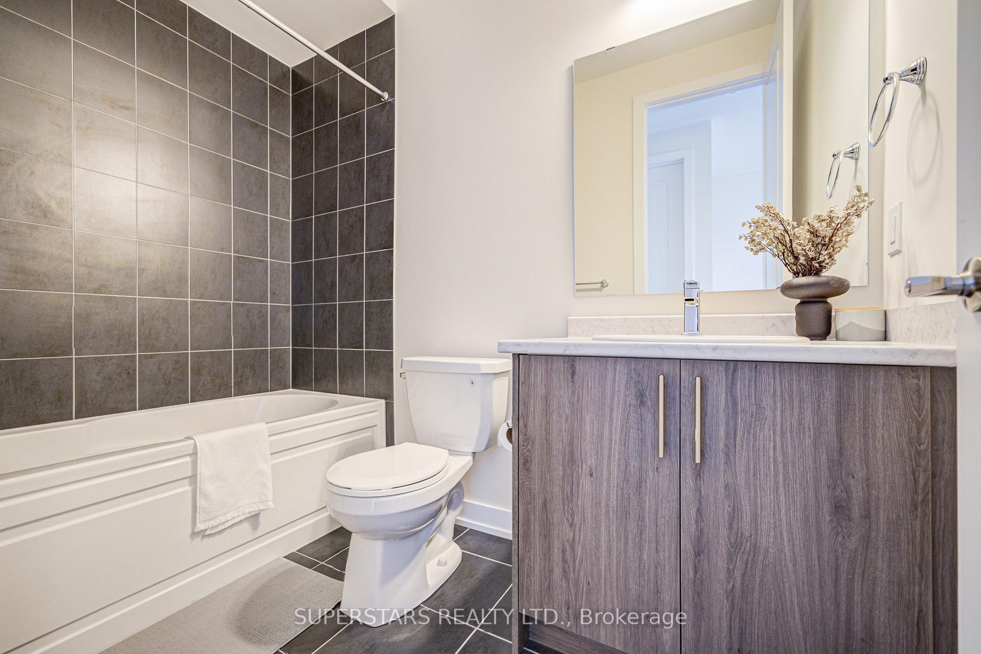 Photo 20 of 100 Stauffer Crescent, Markham, Cornell — HOMEH