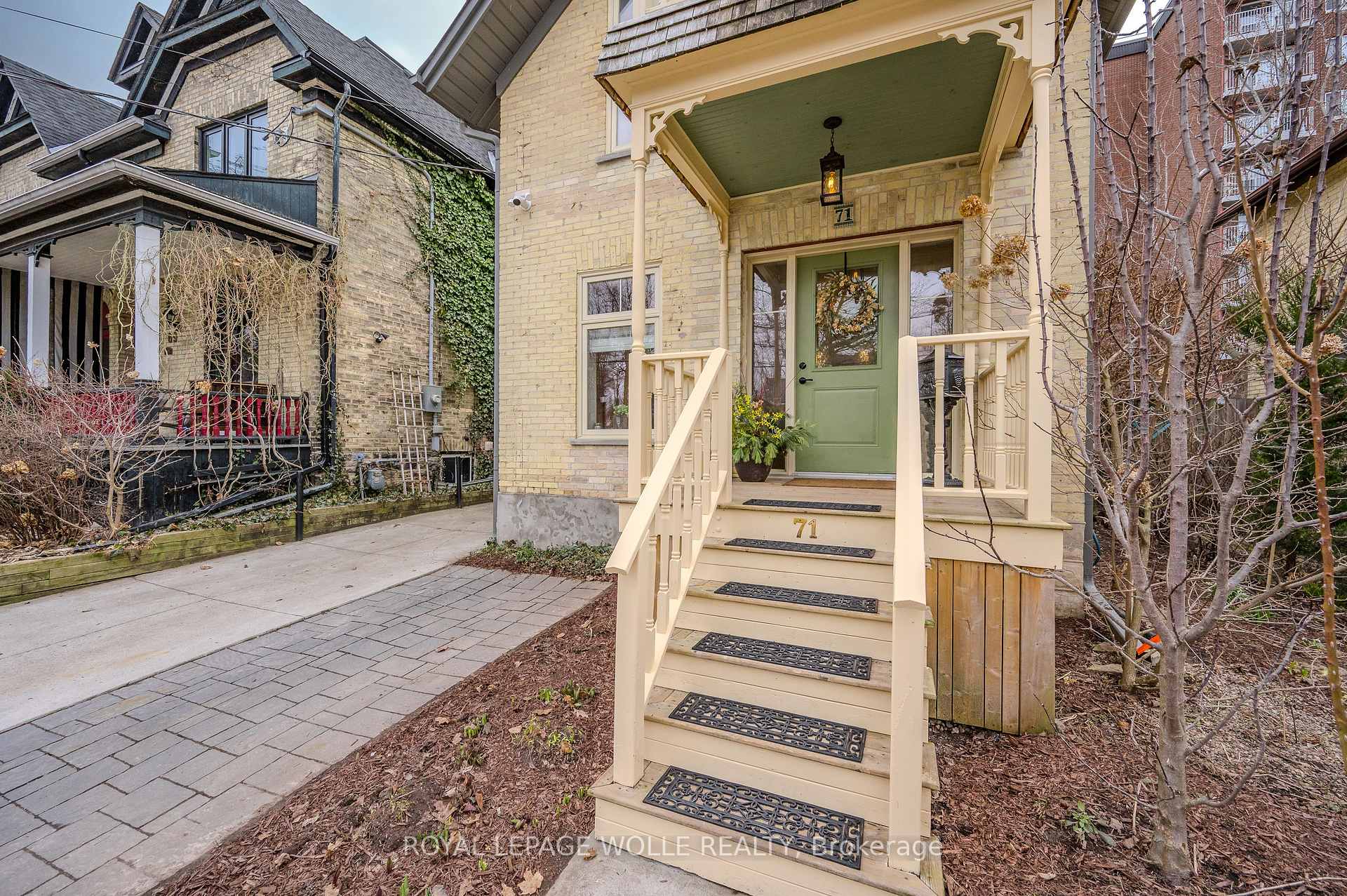 Photo 5 of 71 Ahrens Street W, Kitchener — HOMEH