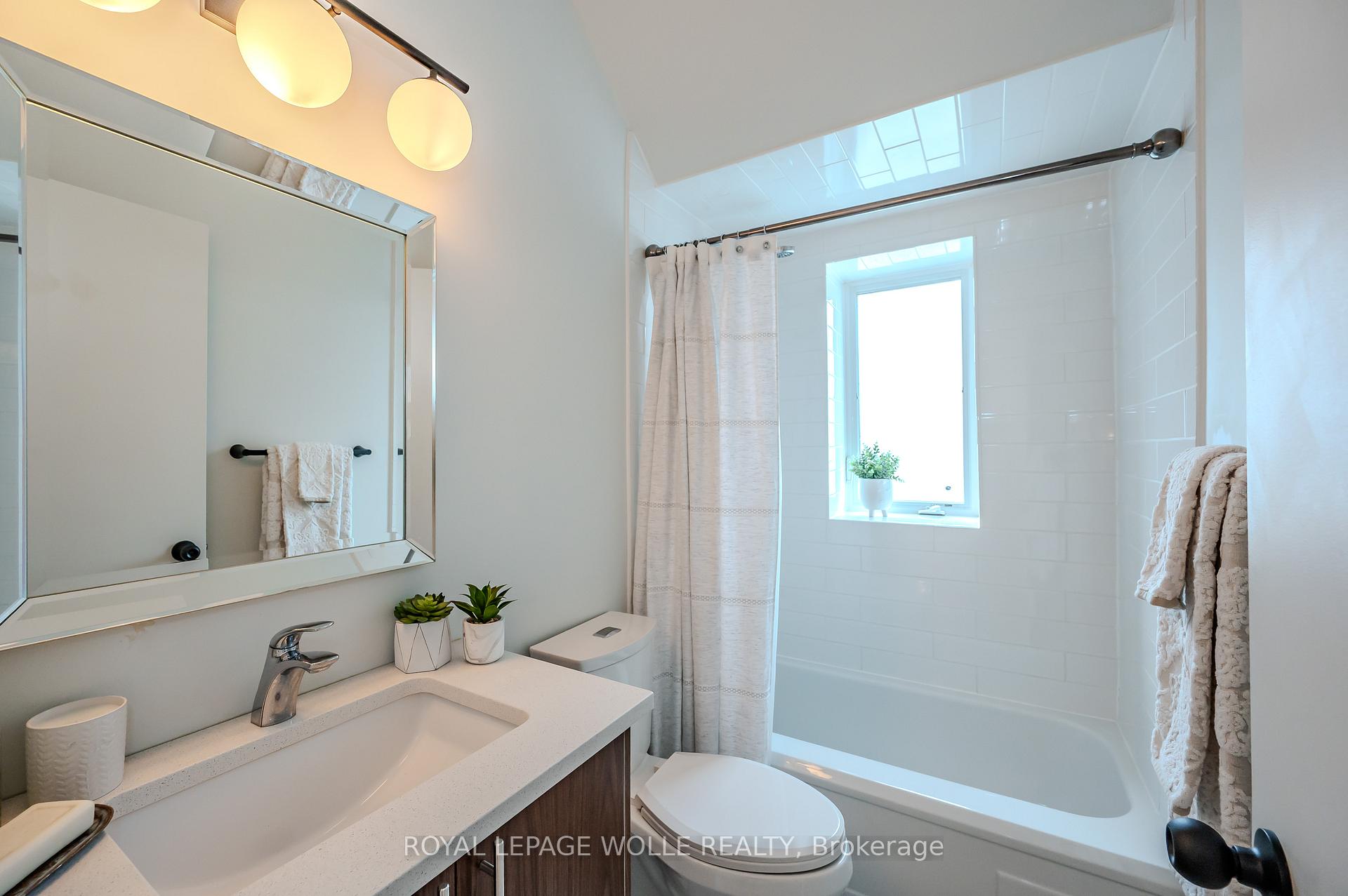 Photo 31 of 71 Ahrens Street W, Kitchener — HOMEH