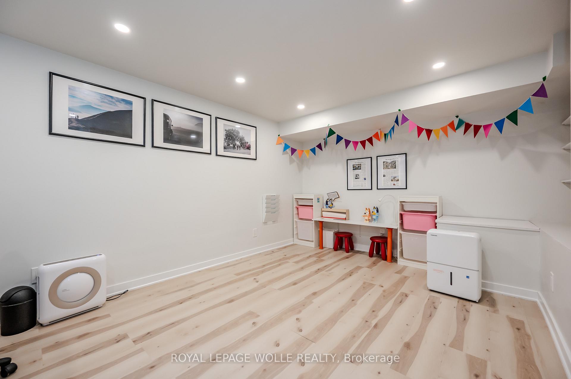 Photo 37 of 71 Ahrens Street W, Kitchener — HOMEH
