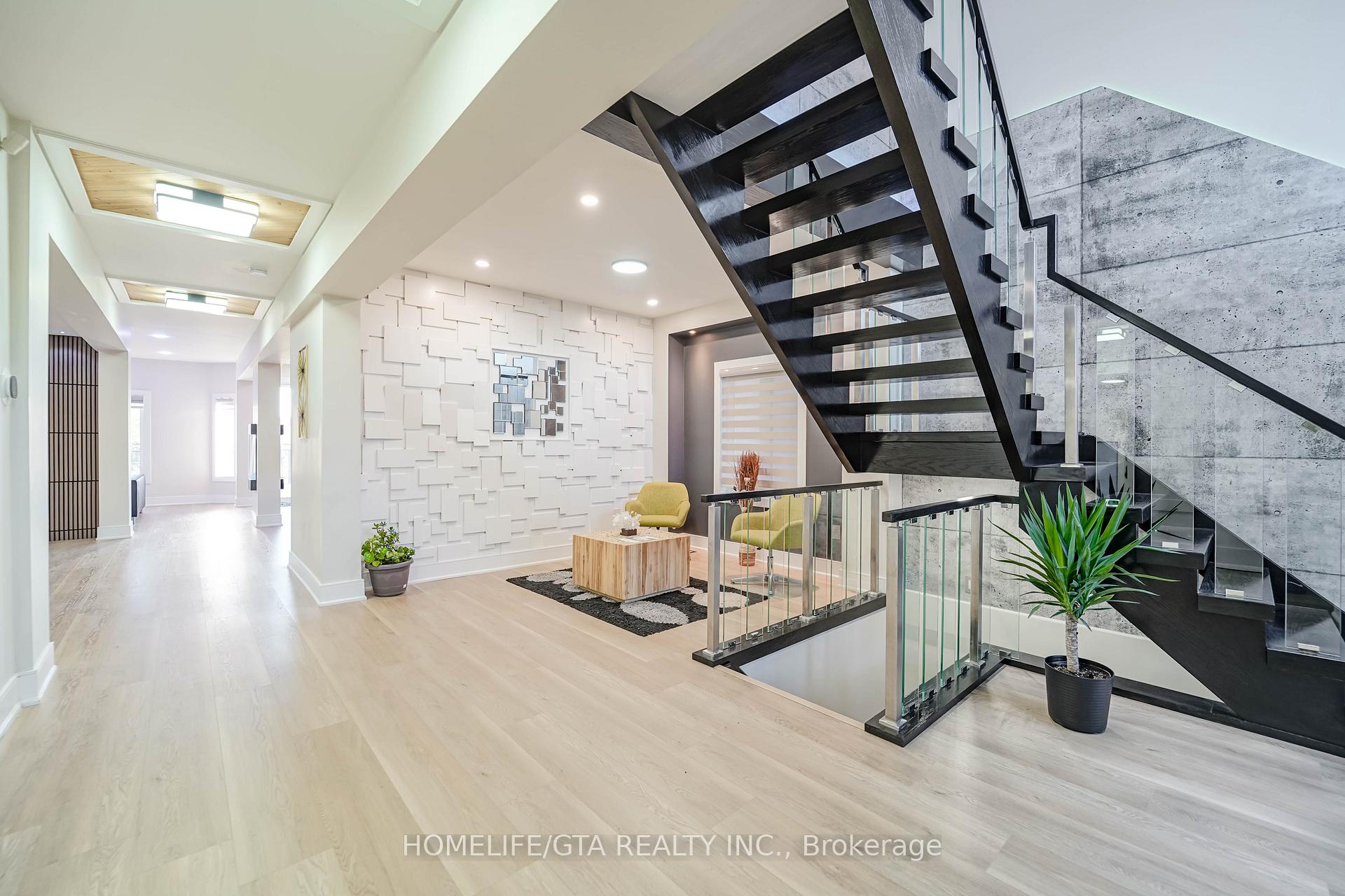 Photo 10 of 123 Eastvale Drive, Markham, Cedarwood — HOMEH