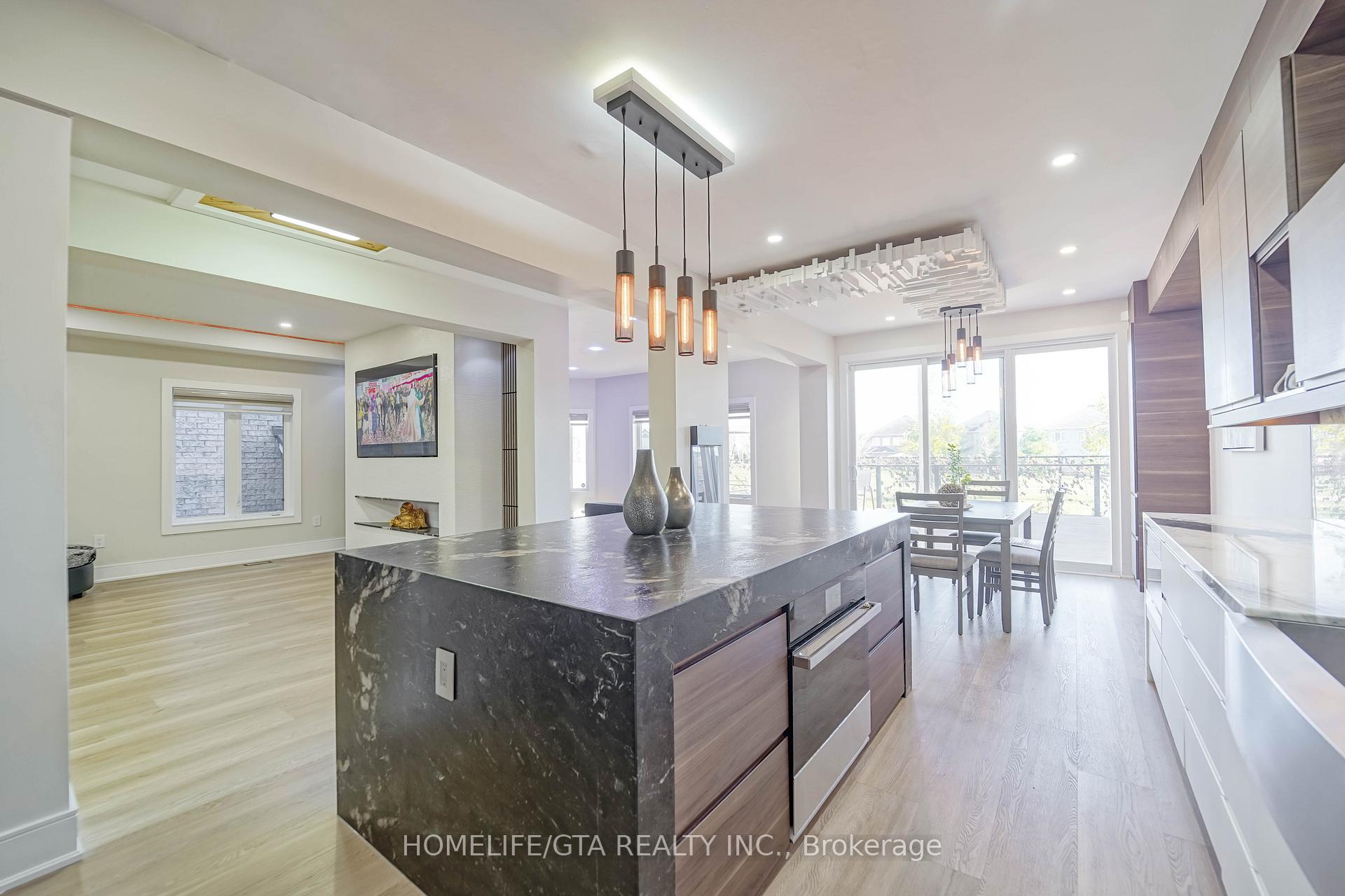 Photo 19 of 123 Eastvale Drive, Markham, Cedarwood — HOMEH