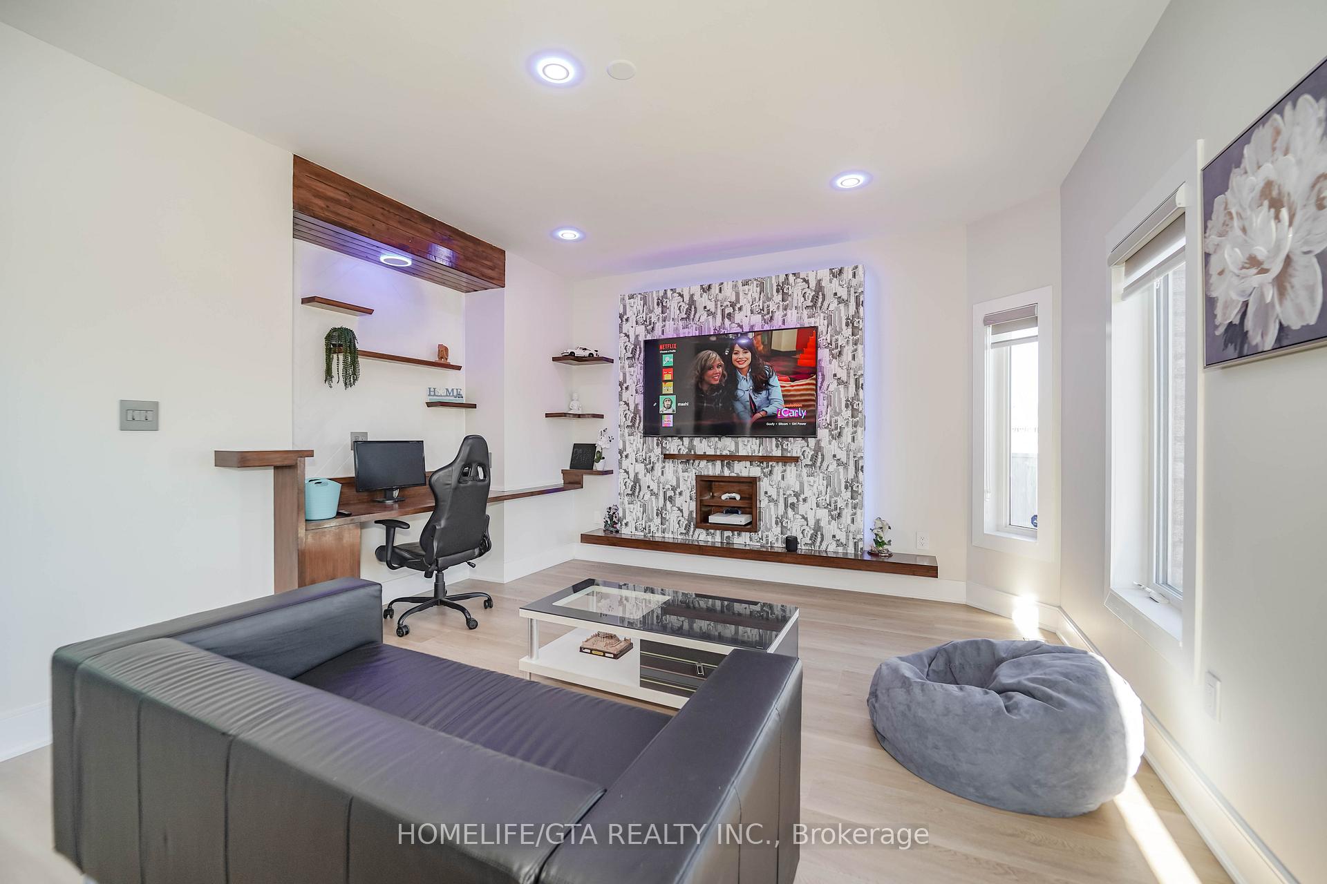 Photo 23 of 123 Eastvale Drive, Markham, Cedarwood — HOMEH