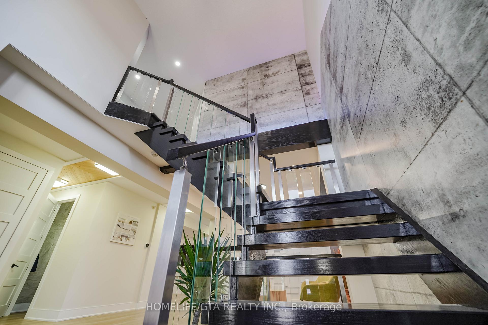 Photo 25 of 123 Eastvale Drive, Markham, Cedarwood — HOMEH