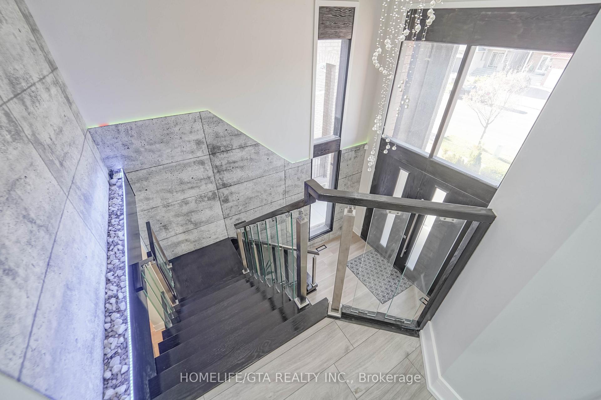 Photo 26 of 123 Eastvale Drive, Markham, Cedarwood — HOMEH