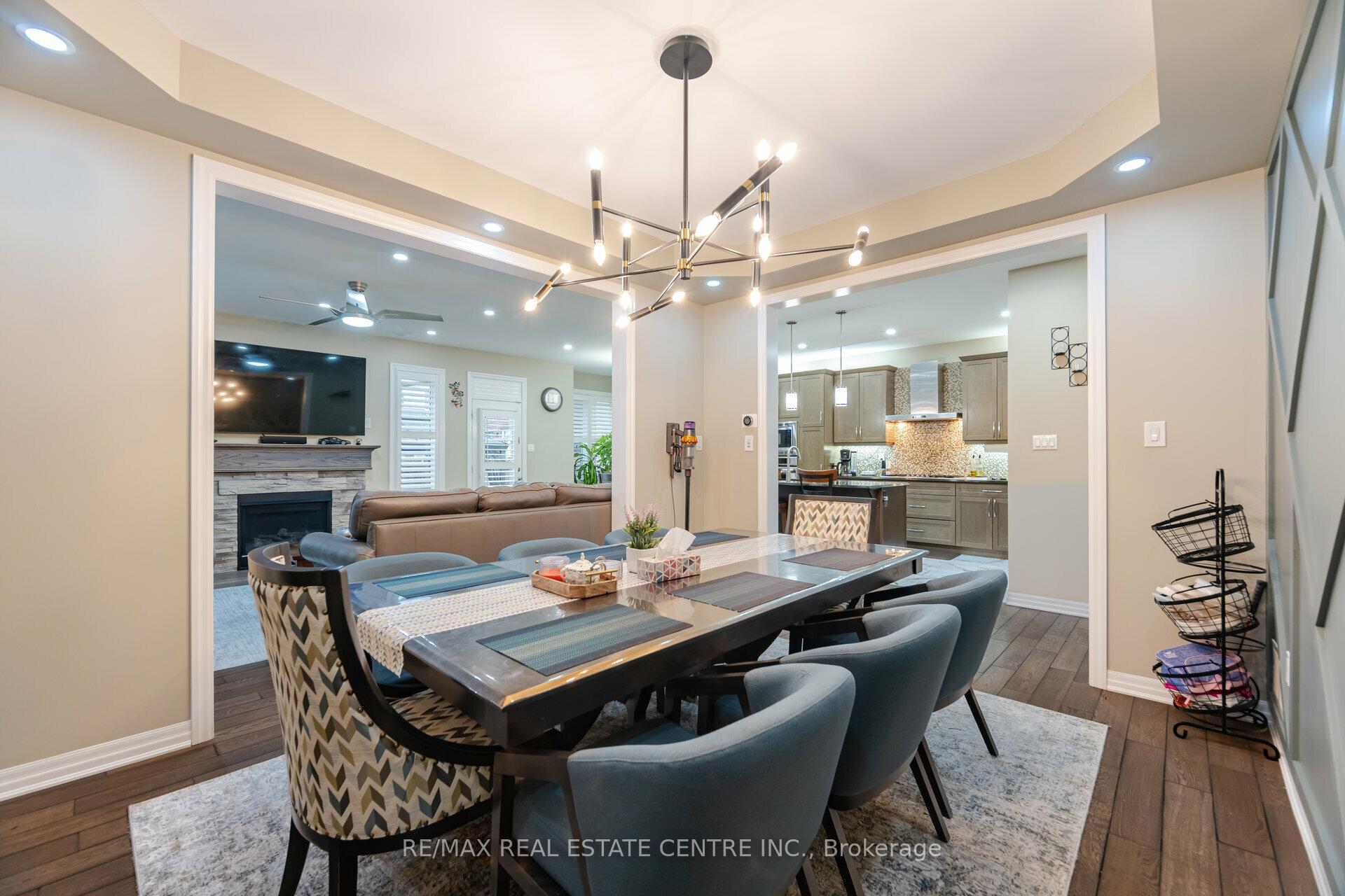 Photo 11 of 1446 Farmstead Drive, Milton, Ford — HOMEH