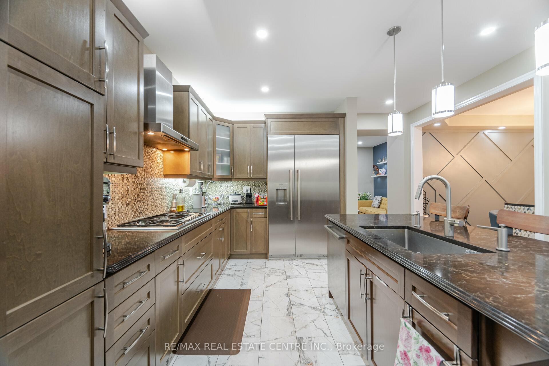 Photo 22 of 1446 Farmstead Drive, Milton, Ford — HOMEH