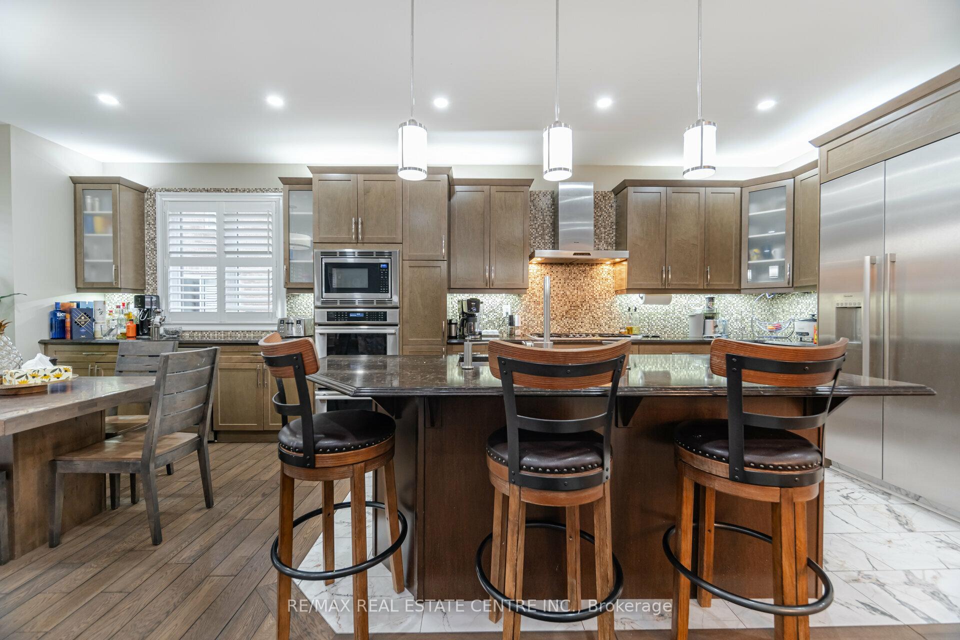 Photo 24 of 1446 Farmstead Drive, Milton, Ford — HOMEH