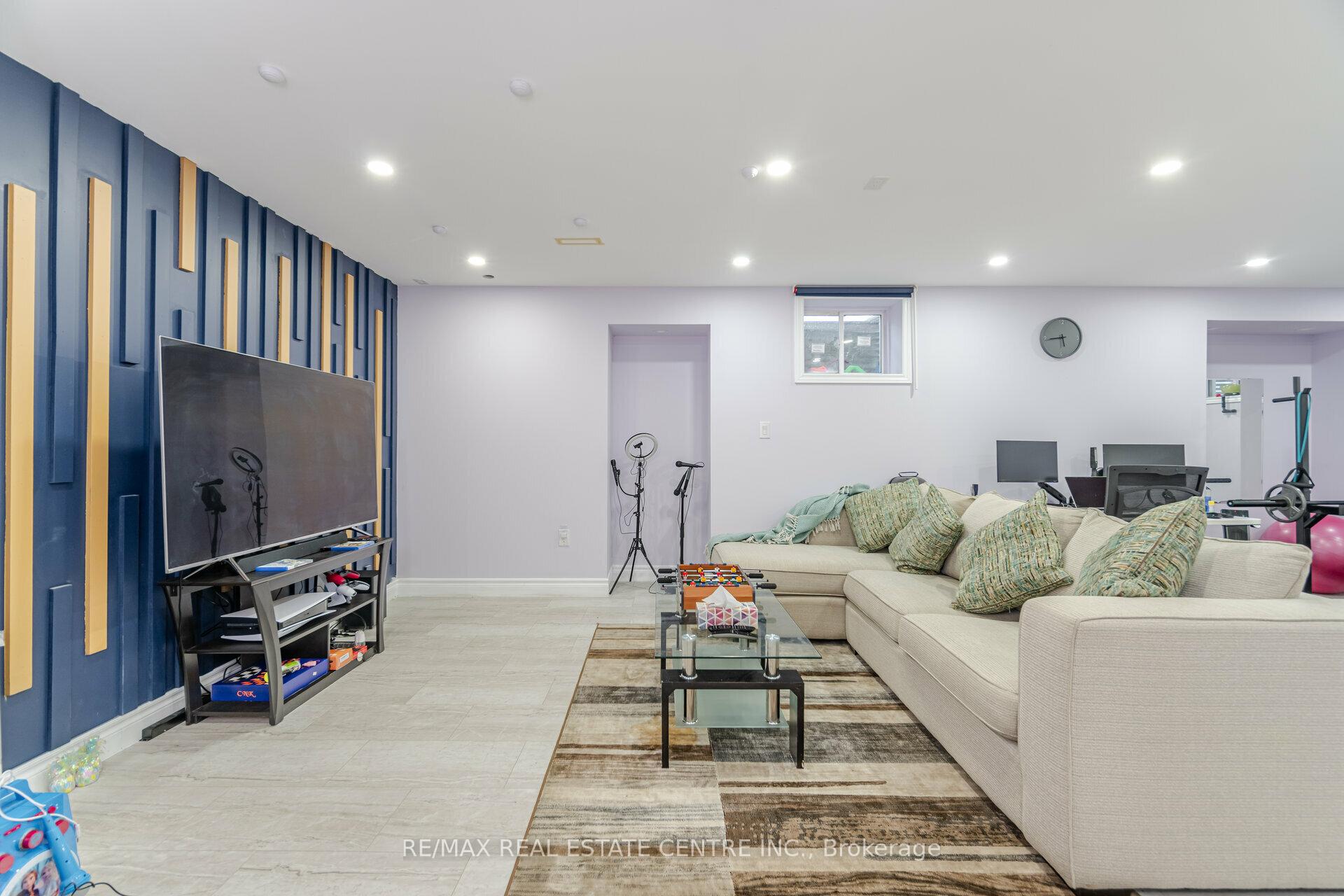 Photo 43 of 1446 Farmstead Drive, Milton, Ford — HOMEH