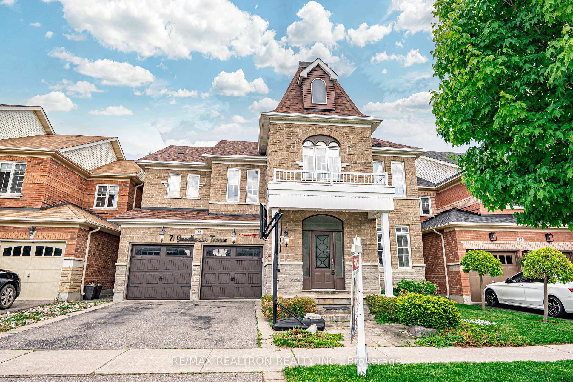 Photo 1 of 71 Smoothwater Terrace, Markham, Box Grove — HOMEH