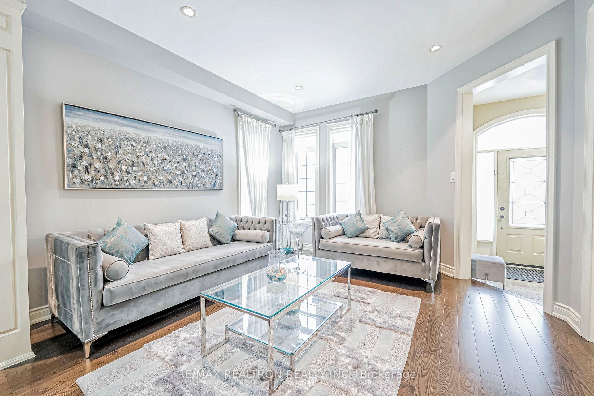 Photo 8 of 71 Smoothwater Terrace, Markham, Box Grove — HOMEH