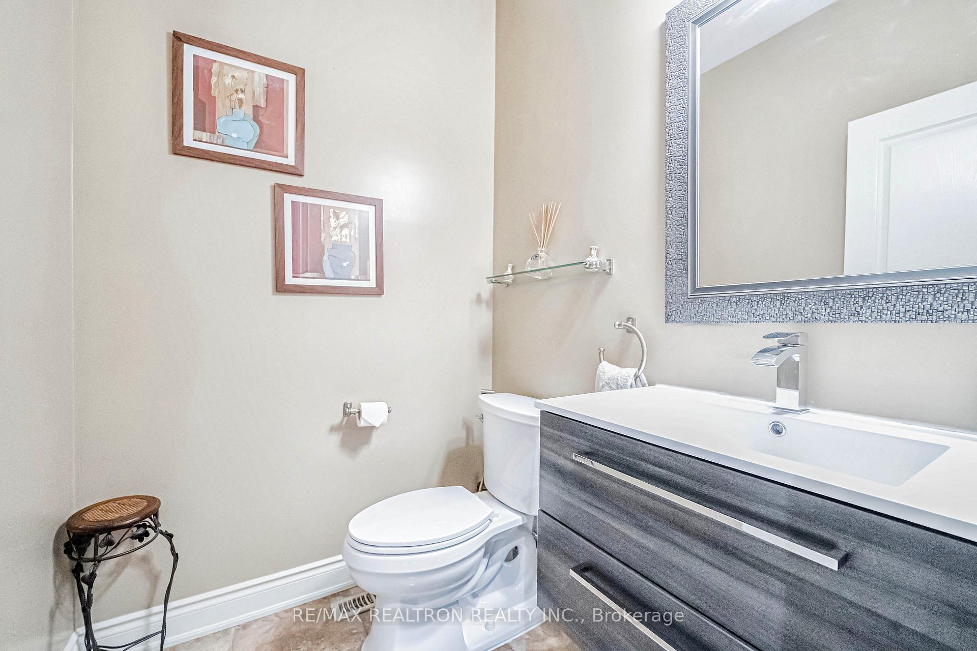 Photo 22 of 71 Smoothwater Terrace, Markham, Box Grove — HOMEH
