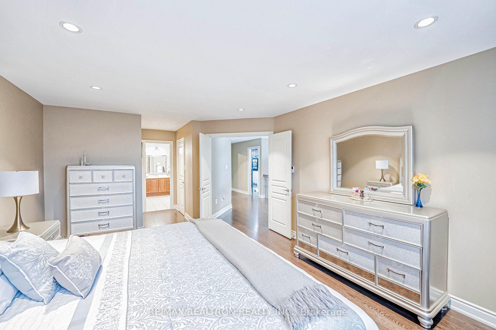 Photo 28 of 71 Smoothwater Terrace, Markham, Box Grove — HOMEH