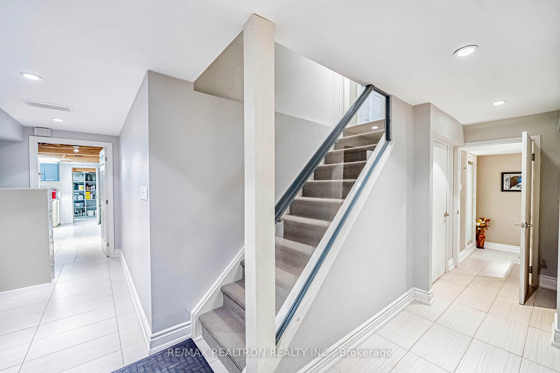 Photo 37 of 71 Smoothwater Terrace, Markham, Box Grove — HOMEH