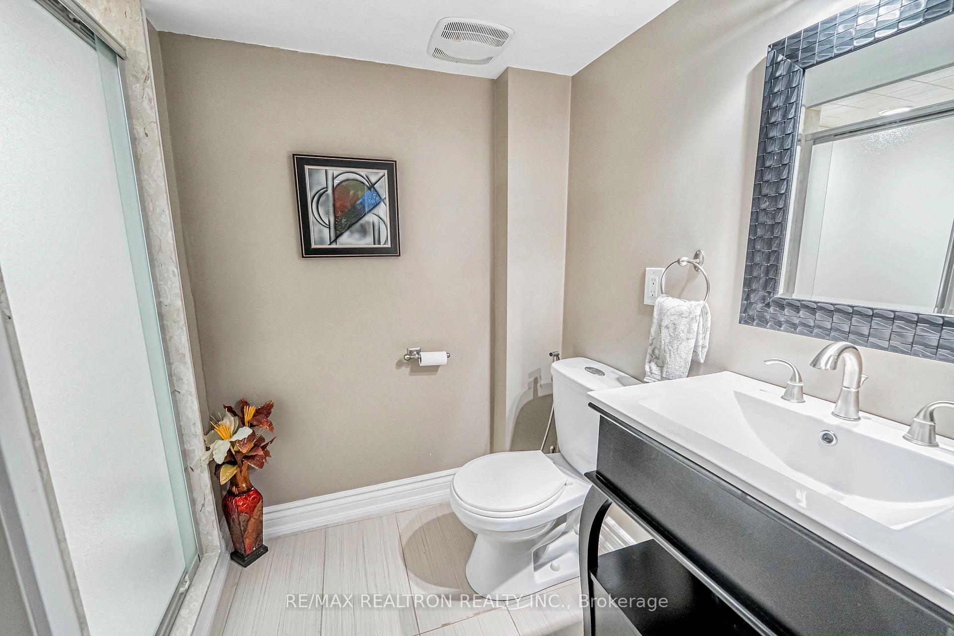 Photo 45 of 71 Smoothwater Terrace, Markham, Box Grove — HOMEH