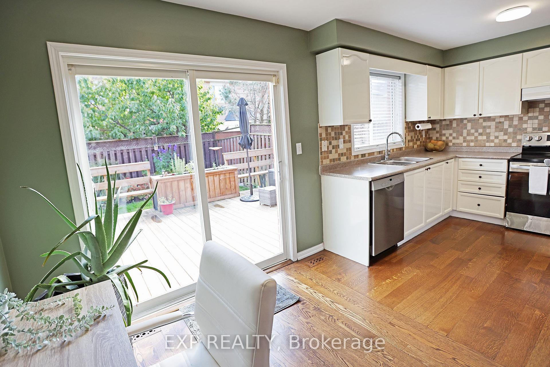 Photo 18 of 1528 Evans Terrace, Milton, Clarke — HOMEH