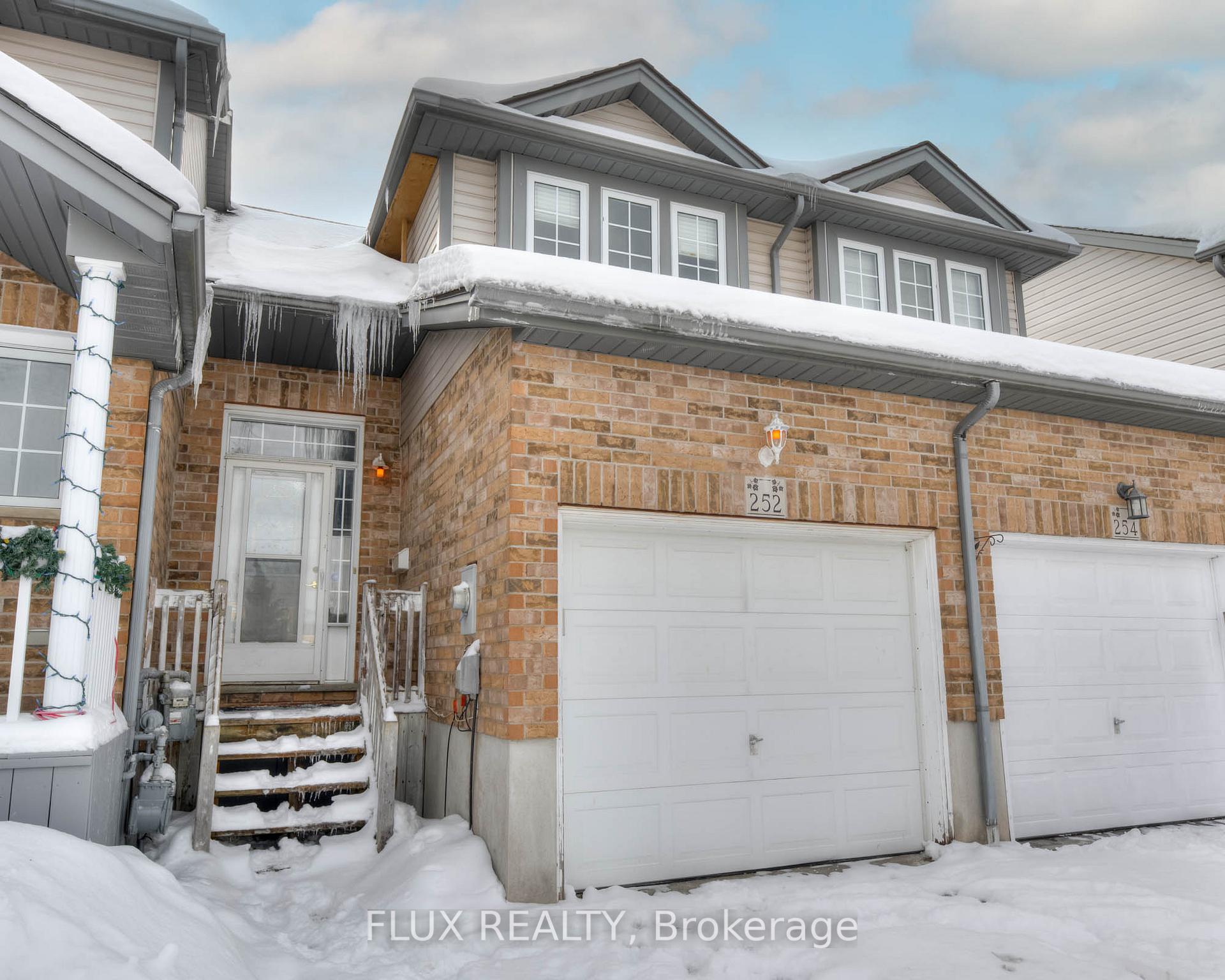 Photo 4 of 252 Activa Avenue, Kitchener — HOMEH