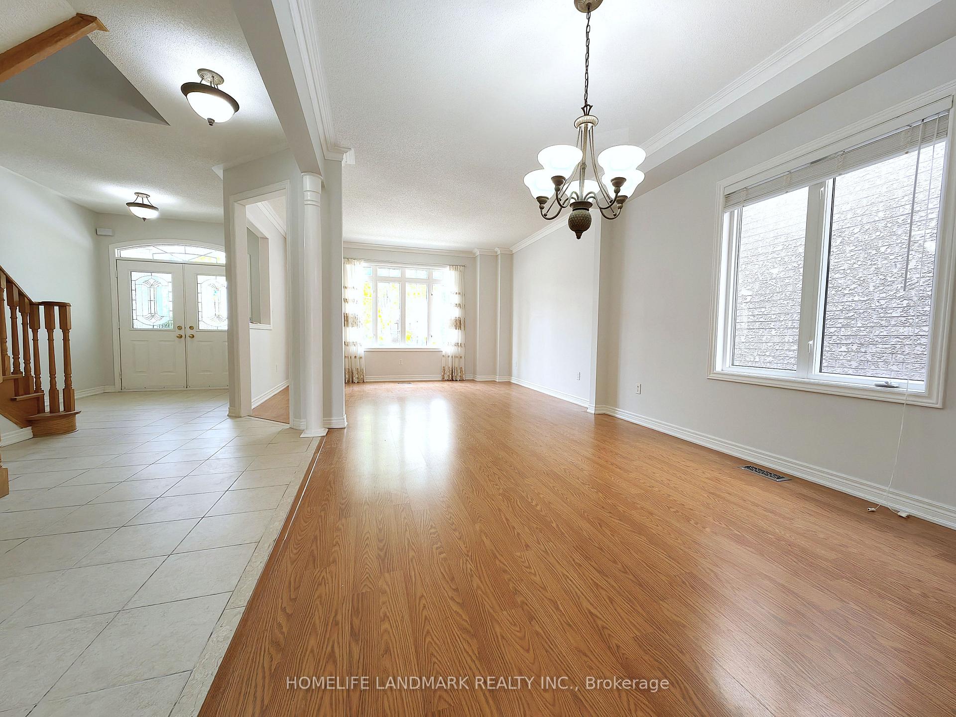 Photo 5 of 87 Kenilworth Gate, Markham, Cornell — HOMEH