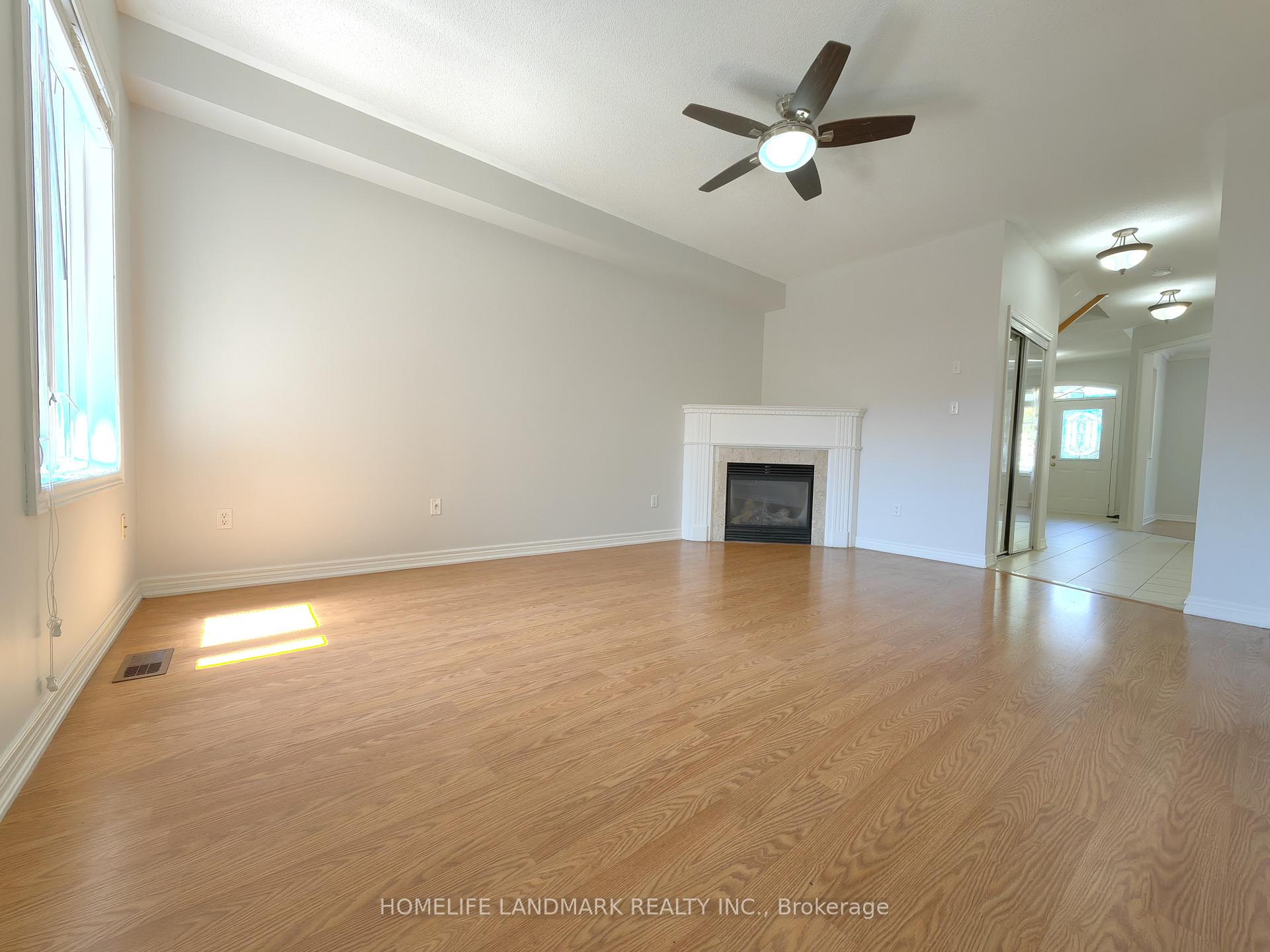 Photo 9 of 87 Kenilworth Gate, Markham, Cornell — HOMEH