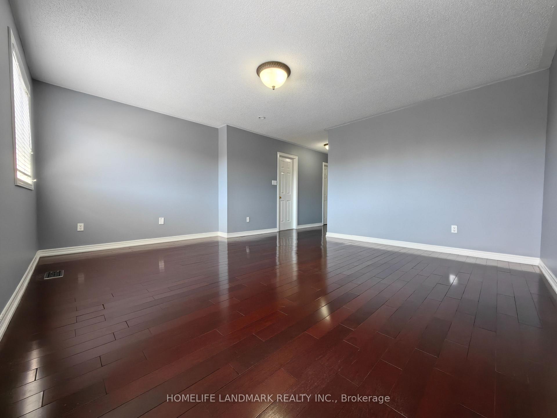 Photo 18 of 87 Kenilworth Gate, Markham, Cornell — HOMEH