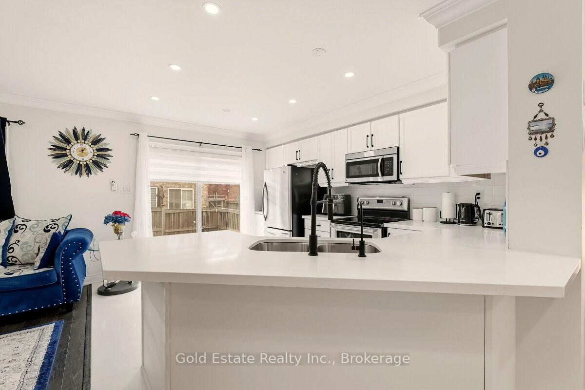 Photo 18 of 83 Willet Terrace, Milton, Harrison — HOMEH