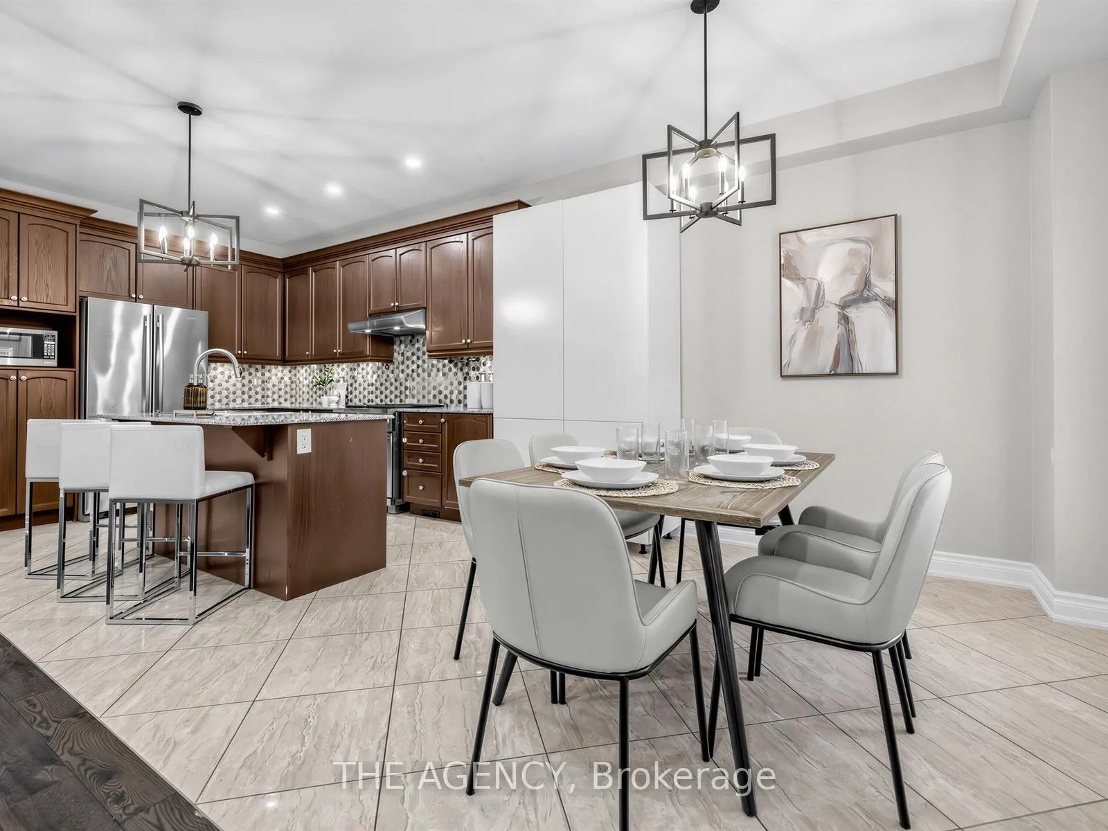 Photo 18 of 22 Andreeta Drive, Vaughan, Kleinburg — HOMEH