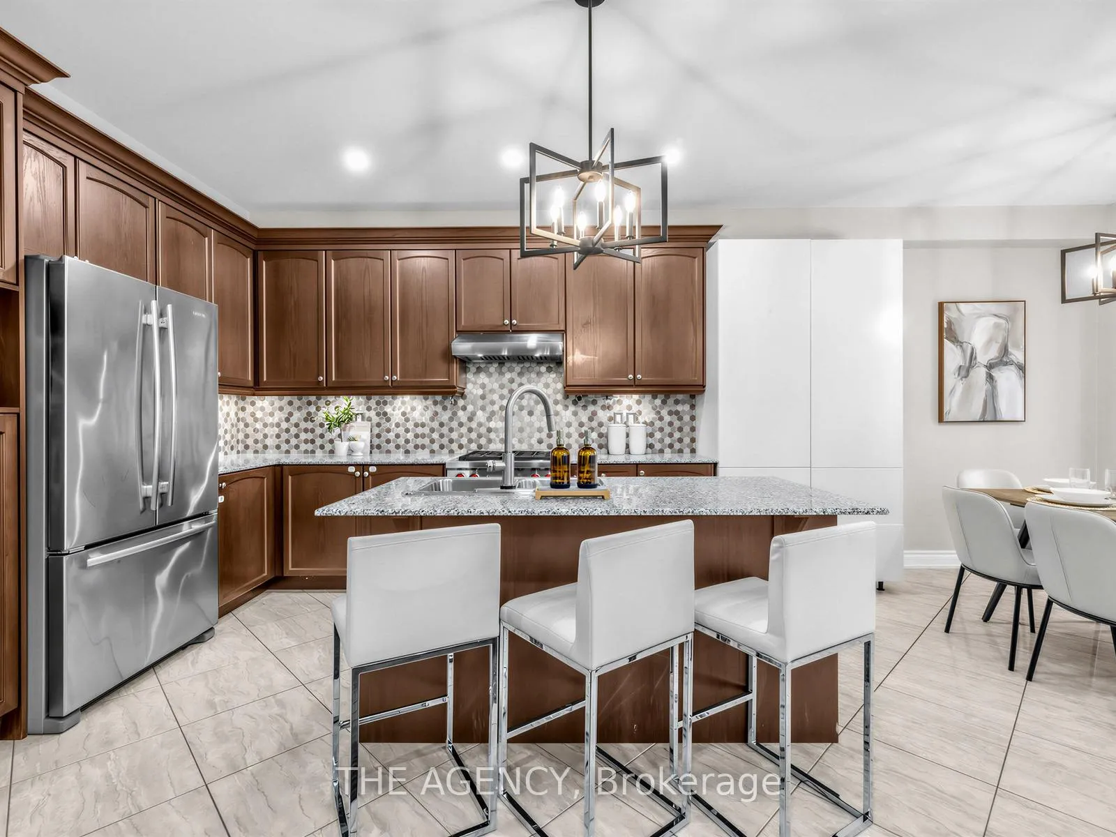 Photo 19 of 22 Andreeta Drive, Vaughan, Kleinburg — HOMEH