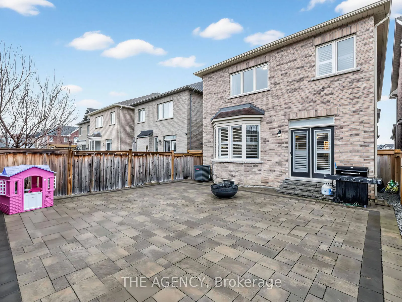 Photo 33 of 22 Andreeta Drive, Vaughan, Kleinburg — HOMEH