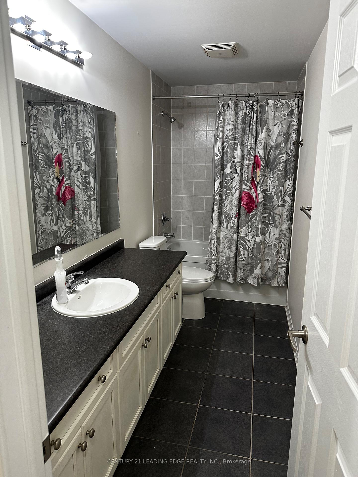 Photo 8 of Unit 1, 3032 Bur Oak Avenue, Markham, Cornell — HOMEH