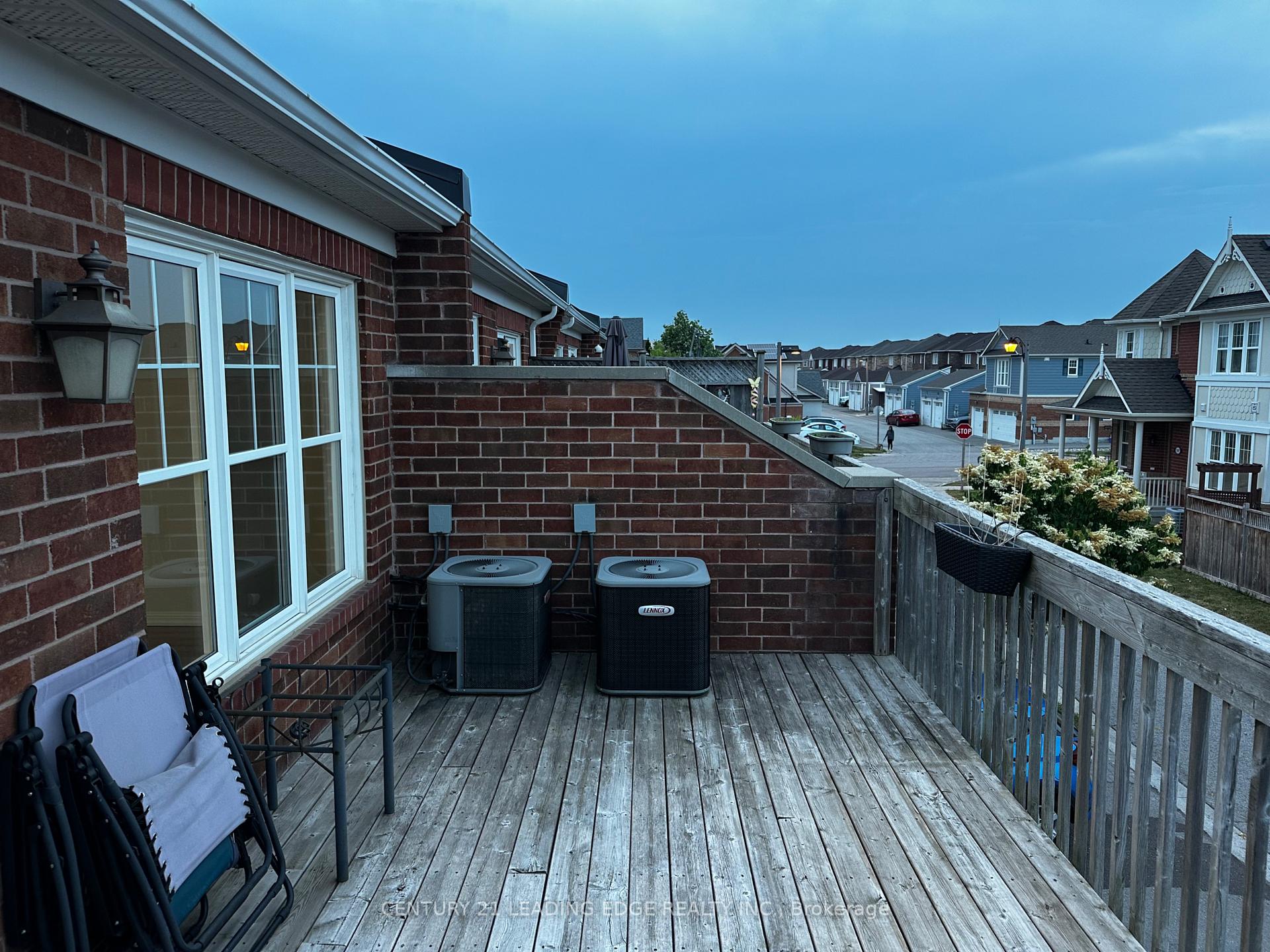 Photo 10 of Unit 1, 3032 Bur Oak Avenue, Markham, Cornell — HOMEH
