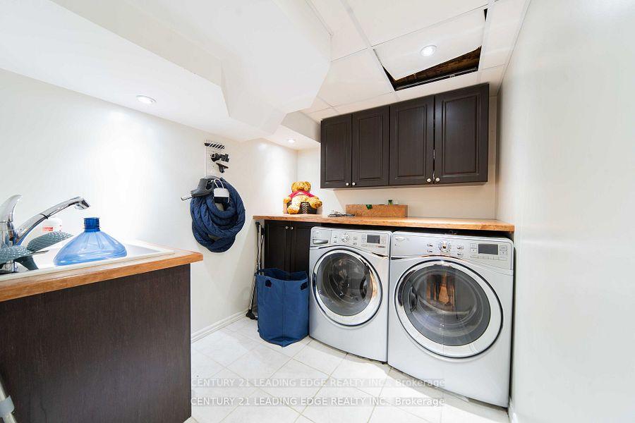 Photo 35 of 39 Majestic Drive, Markham, Berczy — HOMEH
