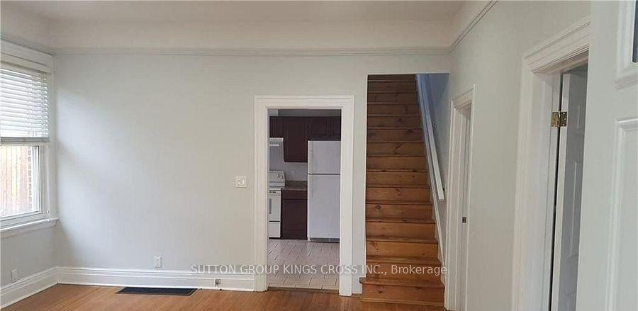Photo 3 of 93 Limeridge Road E, Hamilton, Greeningdon — HOMEH