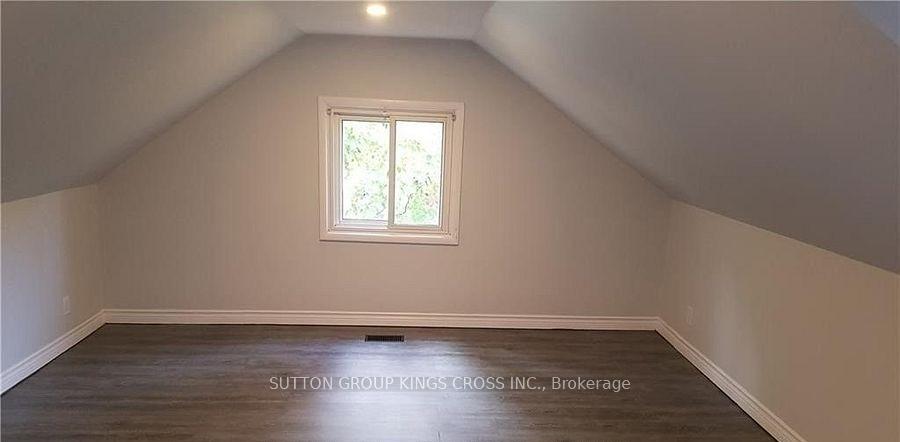Photo 4 of 93 Limeridge Road E, Hamilton, Greeningdon — HOMEH