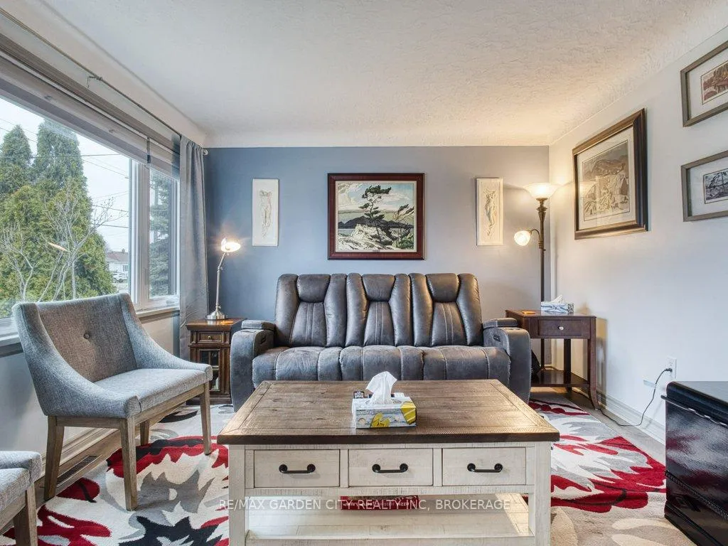 Photo 7 of 456 Geneva Street, St. Catharines, Vine/Linwell — HOMEH