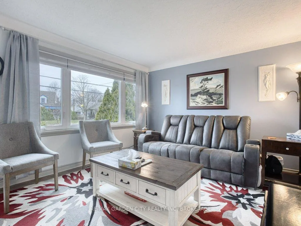 Photo 8 of 456 Geneva Street, St. Catharines, Vine/Linwell — HOMEH