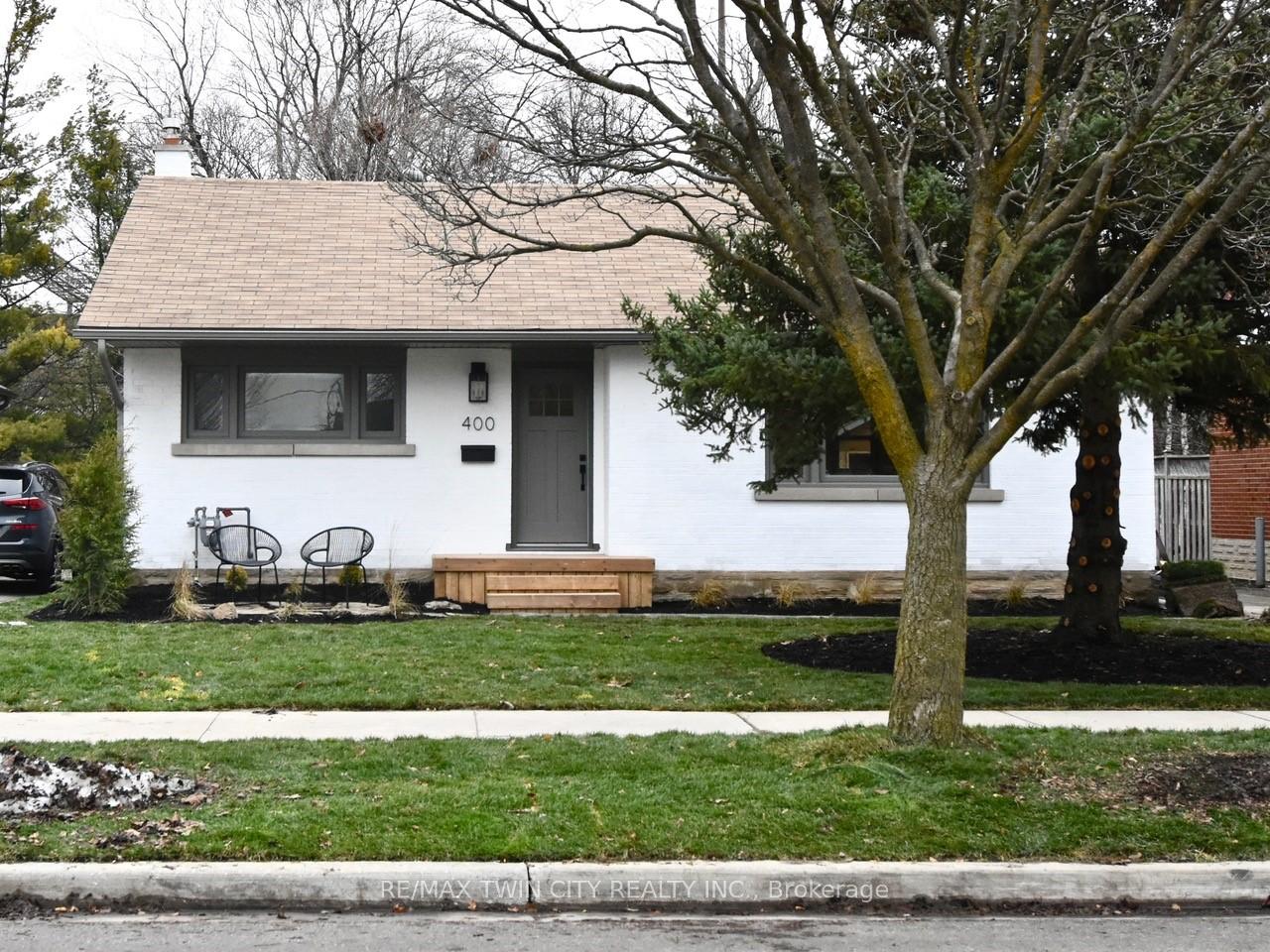 Photo 3 of 400 Dumfries Avenue, Kitchener — HOMEH