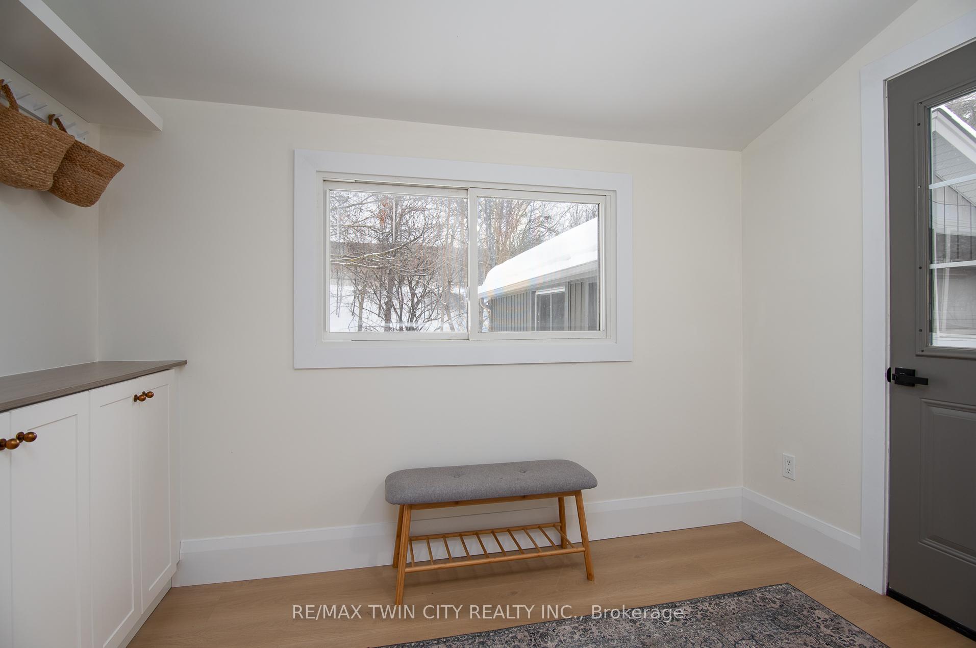 Photo 20 of 400 Dumfries Avenue, Kitchener — HOMEH