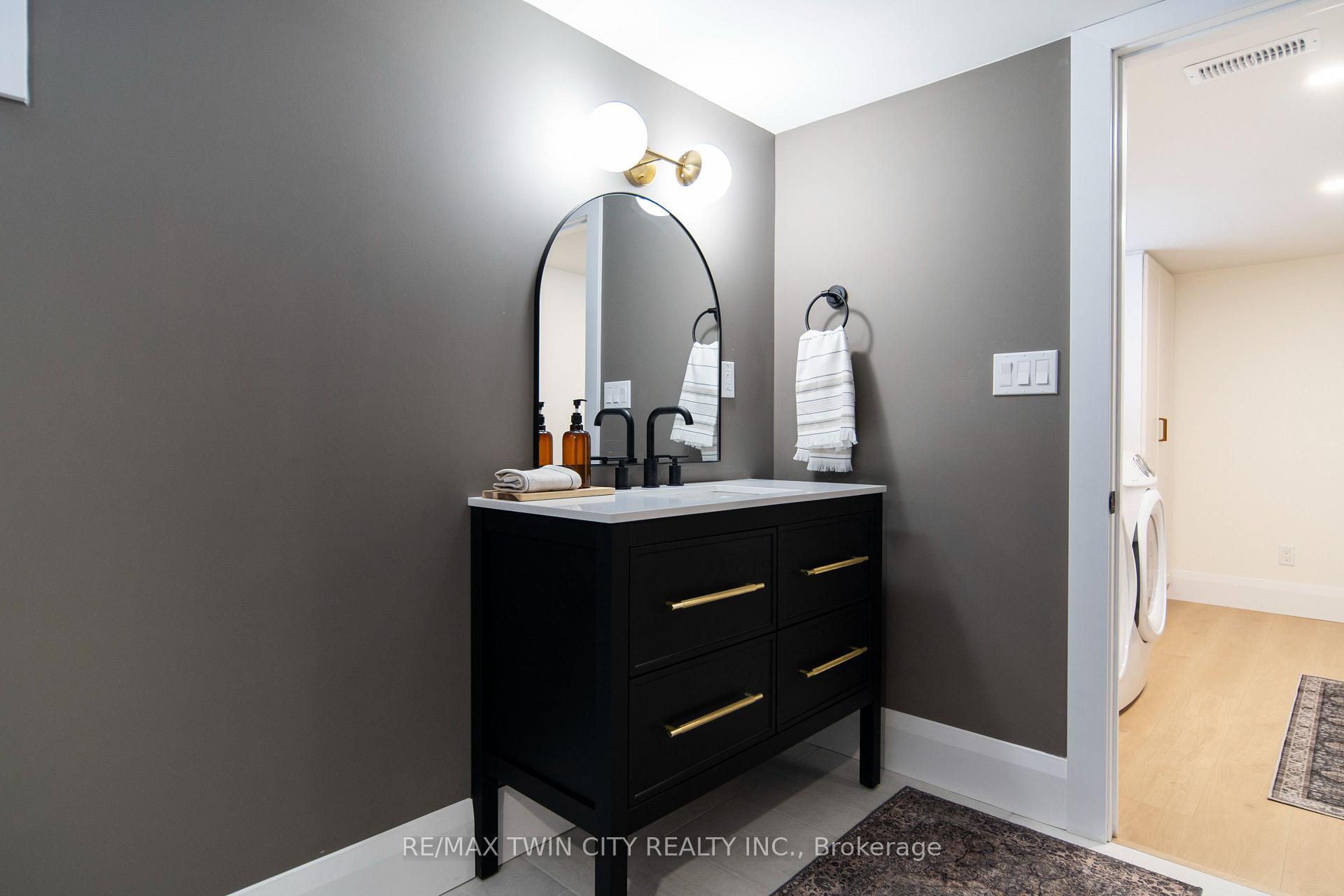 Photo 29 of 400 Dumfries Avenue, Kitchener — HOMEH