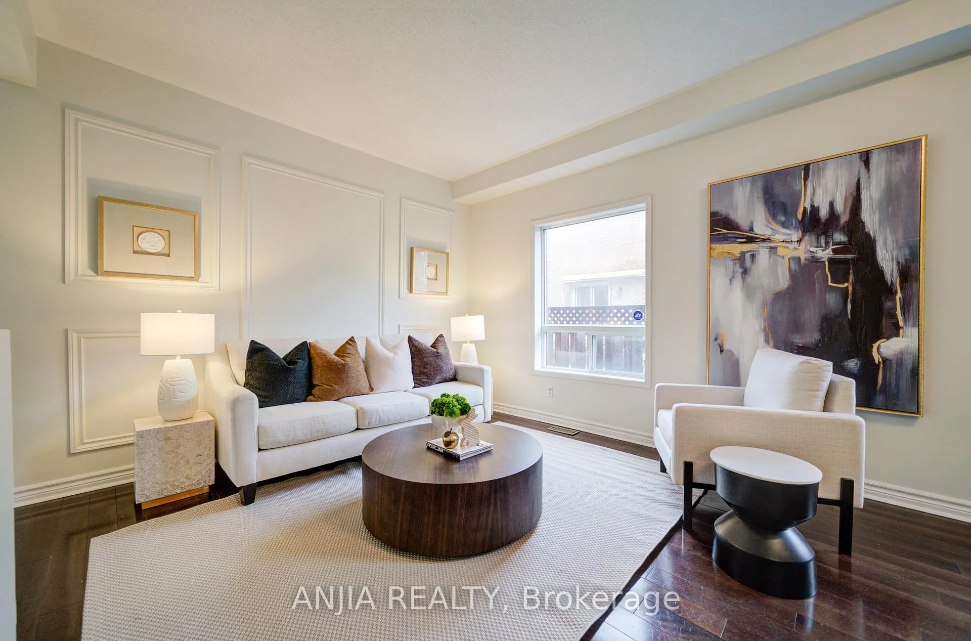 Photo 6 of 91 Crawford Street, Markham, Berczy — HOMEH