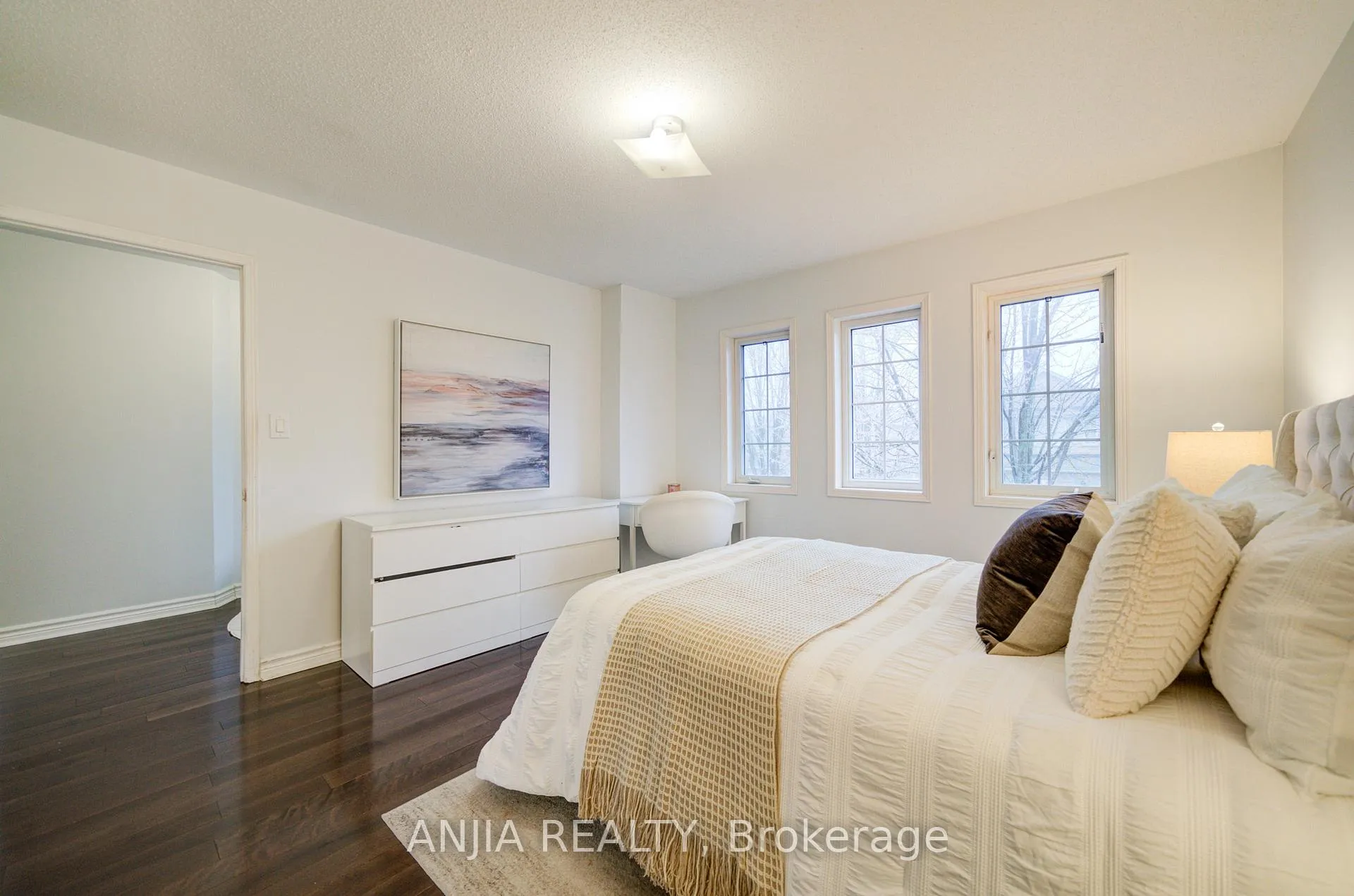 Photo 30 of 91 Crawford Street, Markham, Berczy — HOMEH