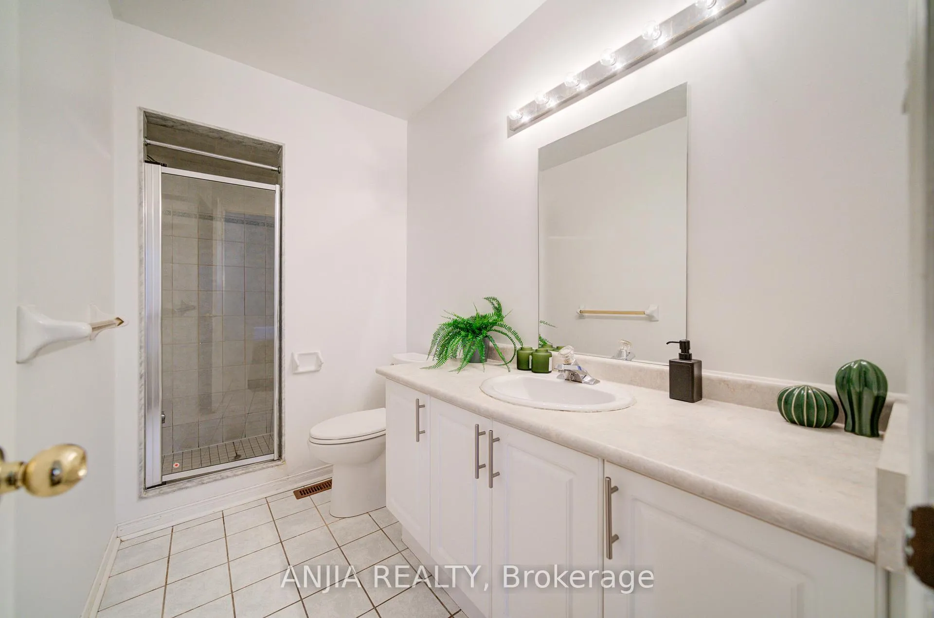 Photo 37 of 91 Crawford Street, Markham, Berczy — HOMEH