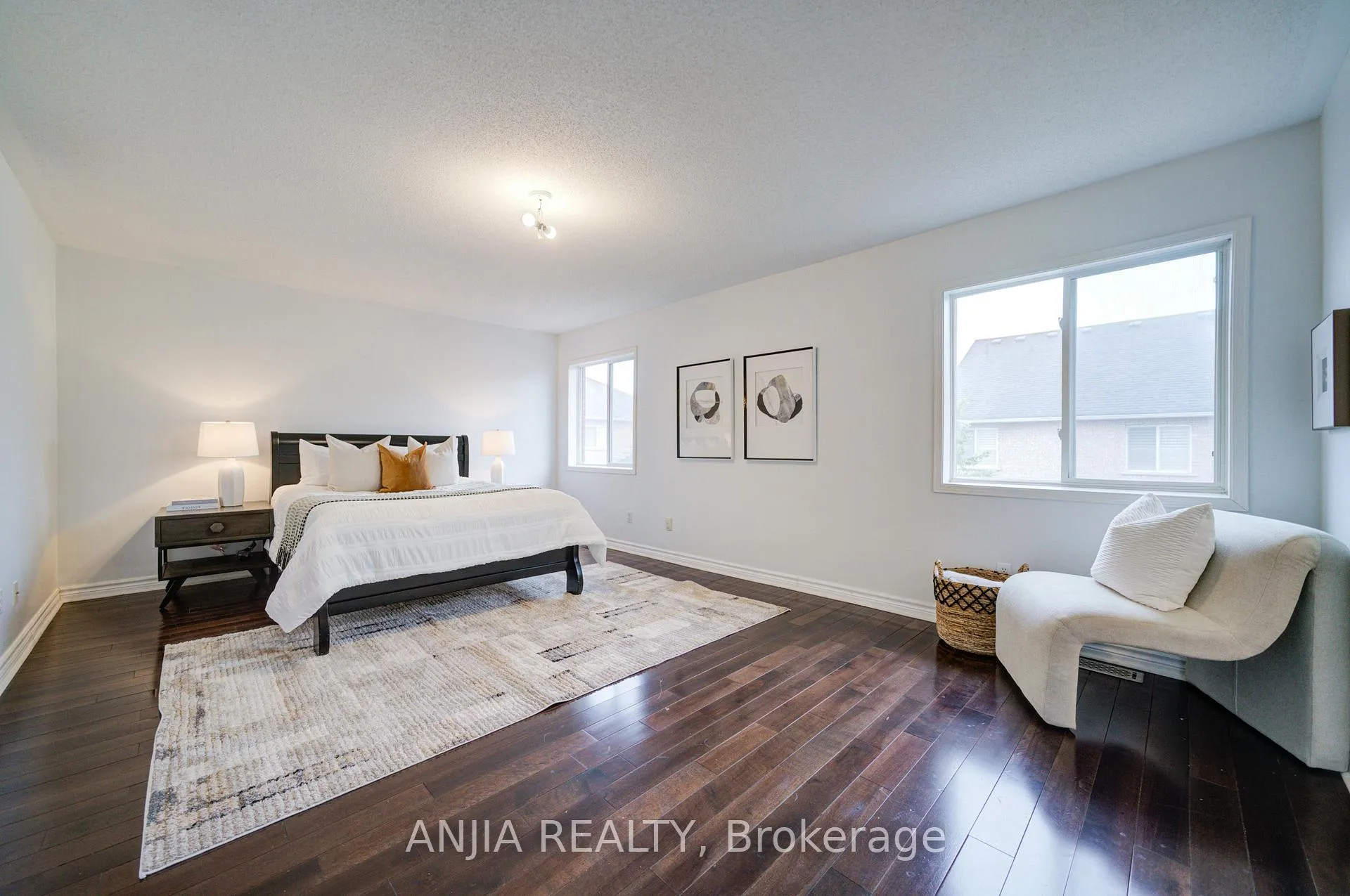 Photo 38 of 91 Crawford Street, Markham, Berczy — HOMEH