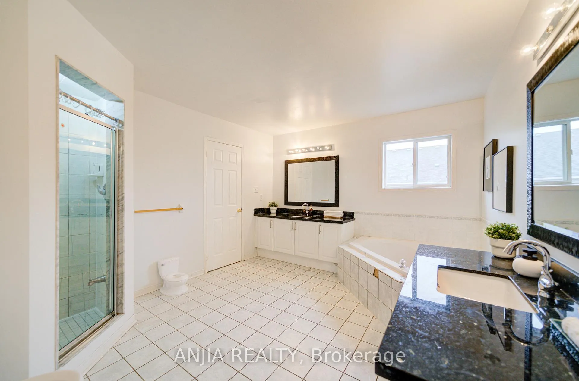 Photo 44 of 91 Crawford Street, Markham, Berczy — HOMEH